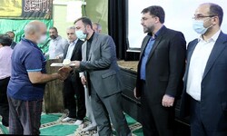 ۲۰۰ نفر از محکومین اصلاح شده زندان مرکزی قزوین آزاد شدند