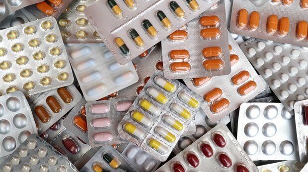 مجلس ۶۹ هزار میلیارد تومان برای یارانه دارو اختصاص داد مجلس ۶۹ هزار میلیارد تومان برای یارانه دارو اختصاص داد