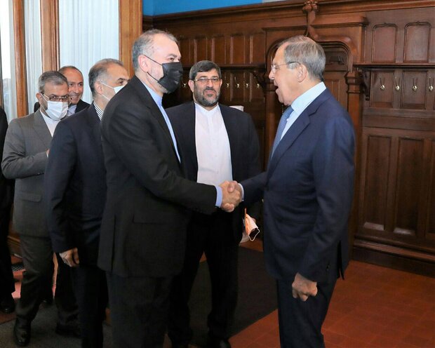 ایرانی وزیر خارجہ کی اپنے روسی ہم منصب سرگئی لاوروف سے ملاقات