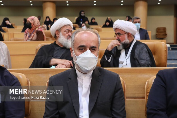 ناصر کنعانی سخنگو وزارت امورخارجه ایران در مراسم افتتاحیه هفتمین اجلاس مجمع عمومی مجمع جهانی اهل بیت(ع) حضور دارد