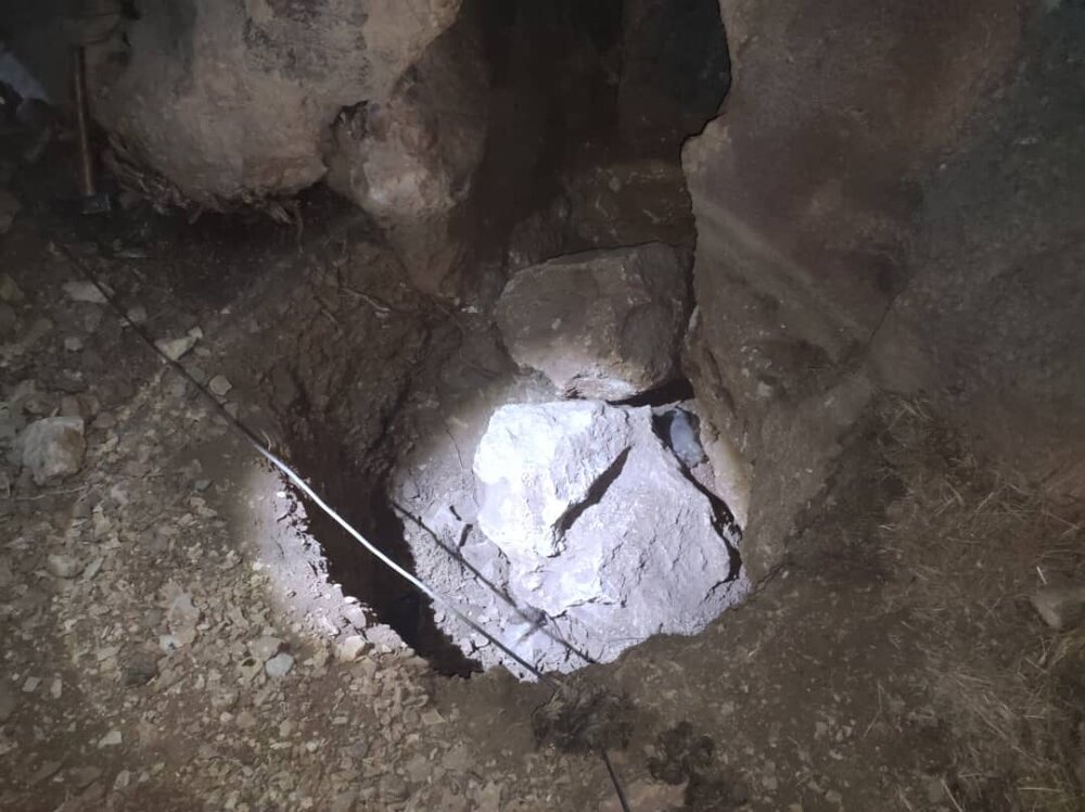 باند حفاران آثار تاریخی در شهرستان دنا متلاشی شد/ دستگیری سه نفر