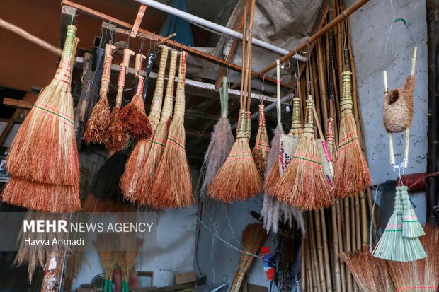 «امیرکلا»؛ شهر جاروبافی «امیرکلا»؛ شهر جاروبافی