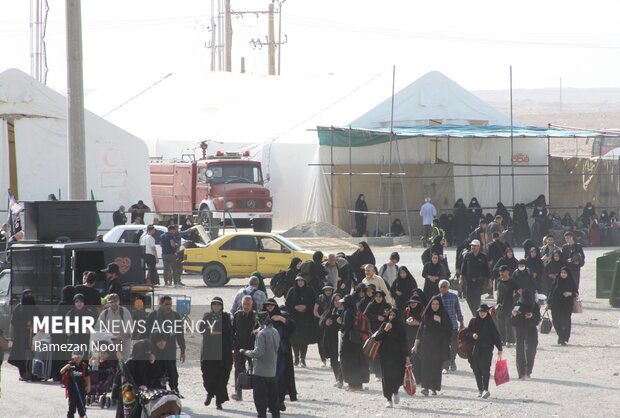 وضعیت تردد در مرز مهران؛ شامگاه یکشنبه