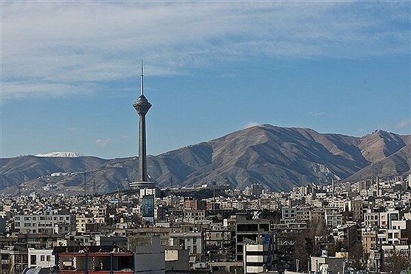 با وجود بارش برف، هوای تهران برای گروه‌های حساس ناسالم است