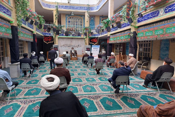 مراسم افتتاحیه آموزش عالی حوزه علمیه امام صادق(ع)ورامین برگزار شد مراسم افتتاحیه آموزش عالی حوزه علمیه امام صادق(ع)ورامین برگزار شد