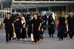اتباع پاکستانی همچنان در انتظار اجازه ورود به عراق