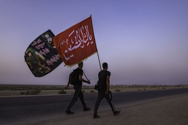 افزایش تردد زوار/ پارکینگ مهران مملو از خودرو/ تمرچین بازگشایی شد