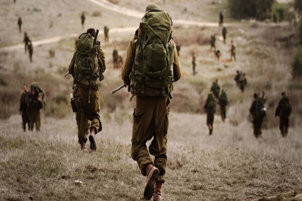 Zionist regime holding military exercise near Lebanese border