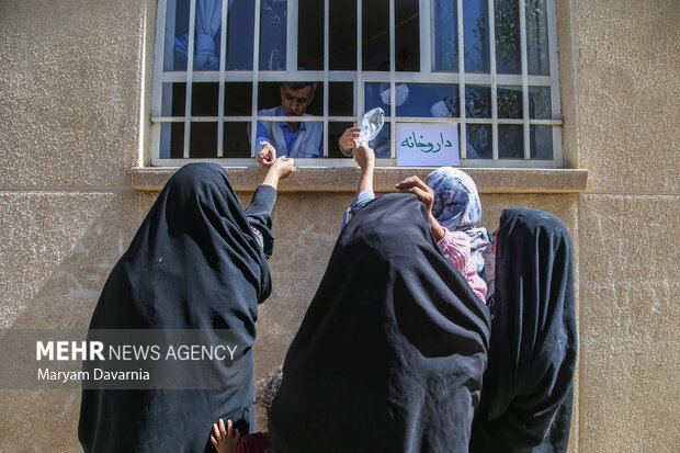 اردوی جهادی بسیج جامعه پزشکی در روستای زرد خراسان شمالی