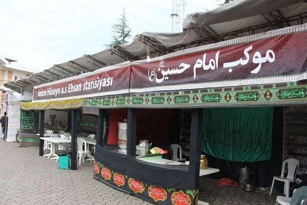 خدمترسانی در مسیر استان سمنان تا دیار عاشقی/ همه پای کار آمدند