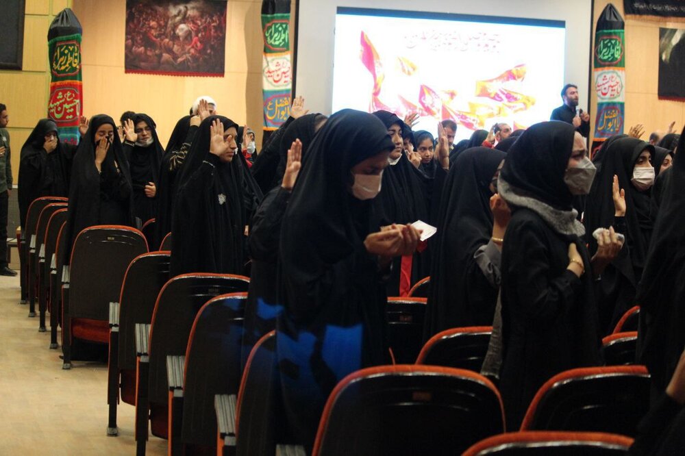 اجتماع دانشجویان اربعینی در همدان برگزار شد