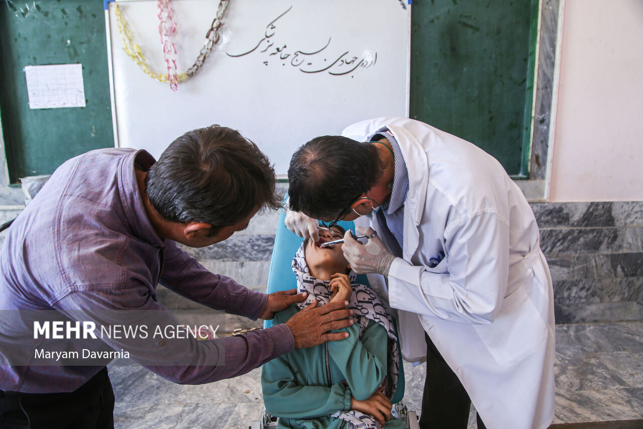 پزشکان جهادی در بین عشایرنشینان ۴ شهر اصفهان حضور یافتند
