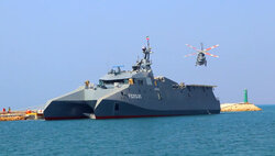İran'ın yeni savaş gemisinden fotoğraflar