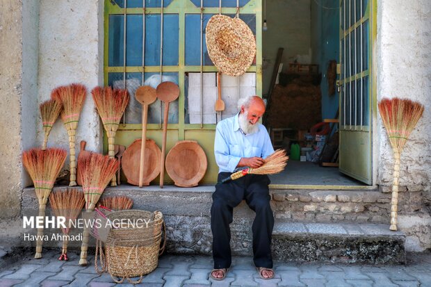 Mazenderan'daki Şehidabad köyüne kısa bir yolculuk
