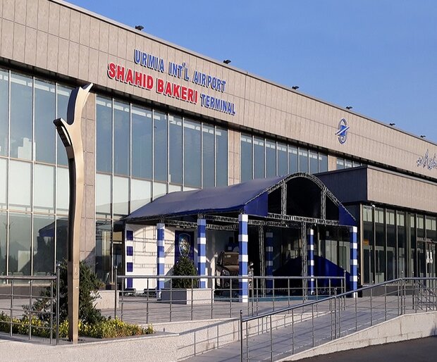 İzmir-Tahran uçağı Urmiye’de acil iniş yaptı İzmir-Tahran uçağı Urmiye’de acil iniş yaptı