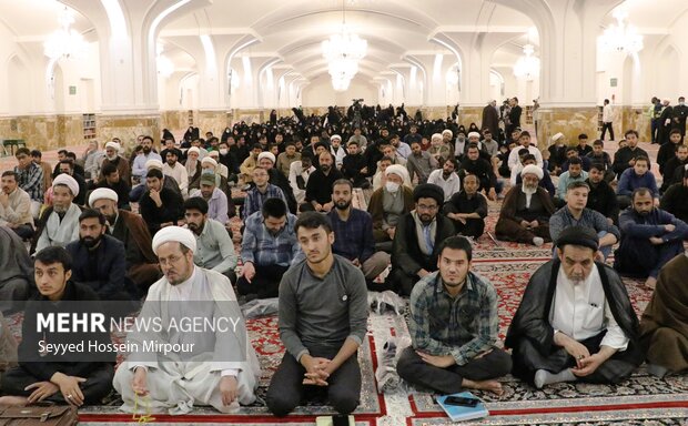 آئین بدرقه زائران اربعین حسینی جامعه المصطفی العالمیه خراسان رضوی