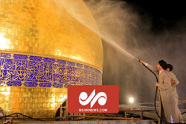 VIDEO: Washing dome of Imam Ali (PBUH) holy shrine  