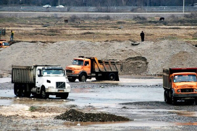 افزایش هجمه به رودخانه های گلستان/ شریان های آبی رمق ندارند