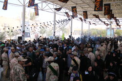 زائران سمنانی اربعین از مرز خسروی و شلمچه تردد کنند
