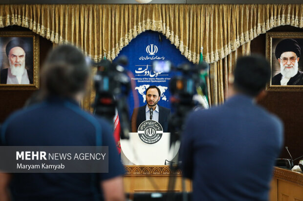 نشست خبری علی بهادری جهرمی سخنگوی دولت سه شنبه ۱۵ شهریور ۱۴۰۱ با حضور اصحاب رسانه برگزار شد