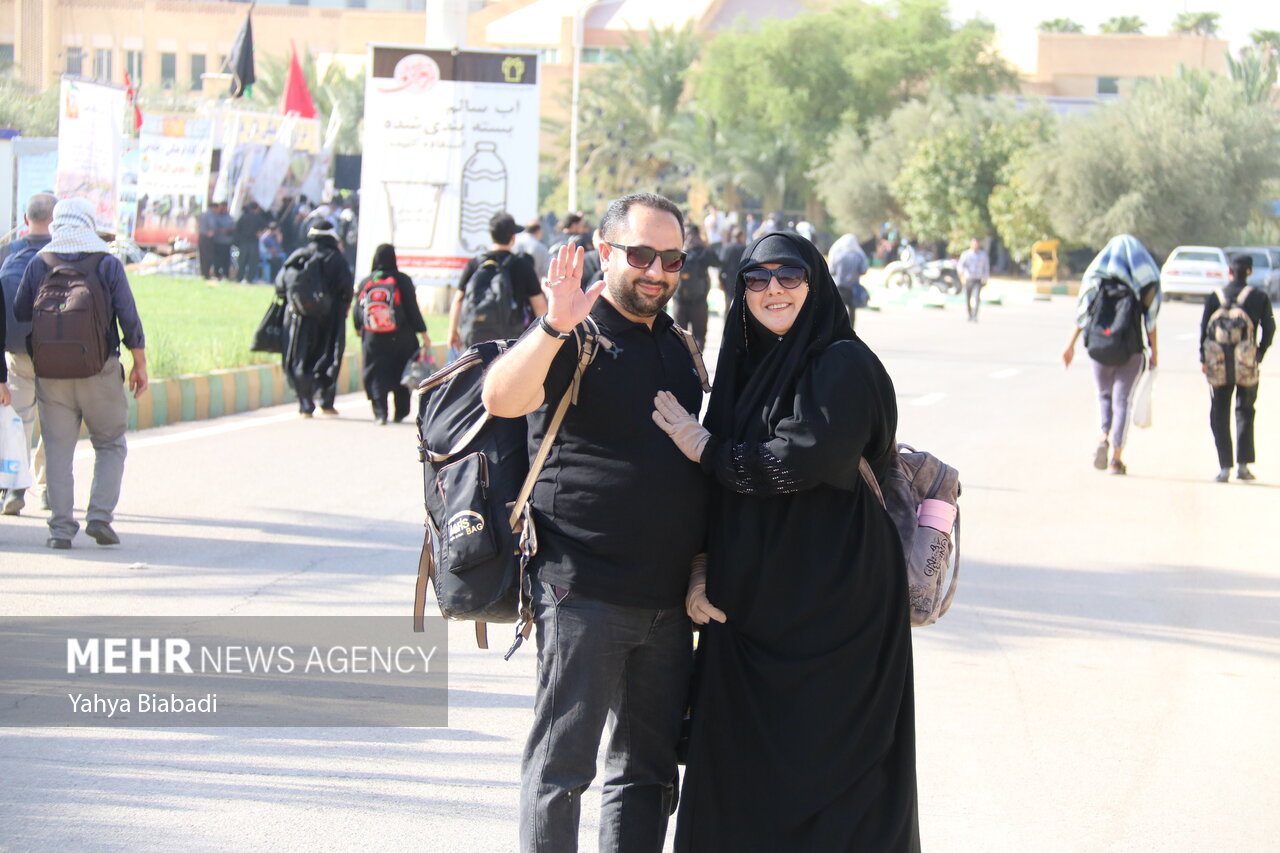 نصف پارکینگهای مهران و شلمچه پُر شد/محدودیتهای ترافیکی اربعین