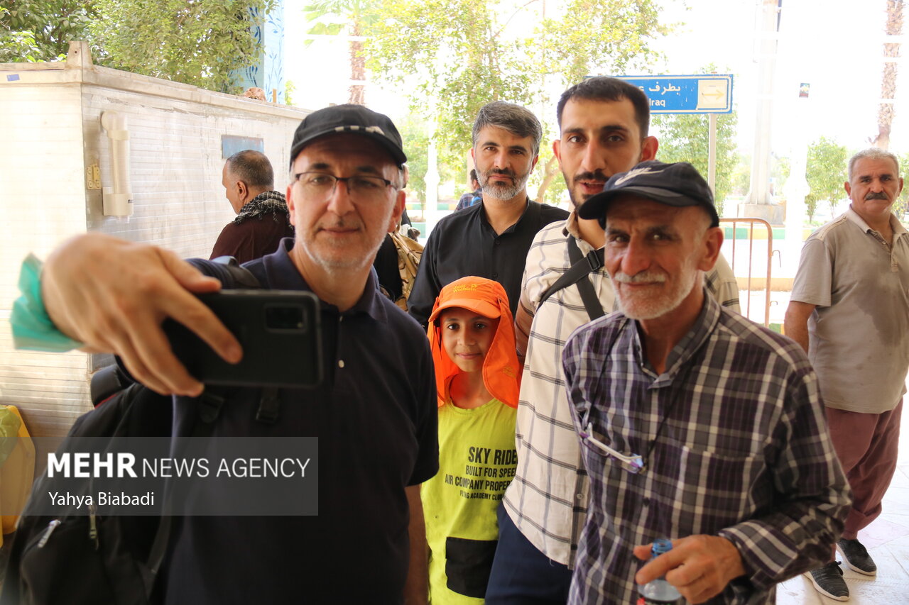 نصف پارکینگهای مهران و شلمچه پُر شد/محدودیتهای ترافیکی اربعین