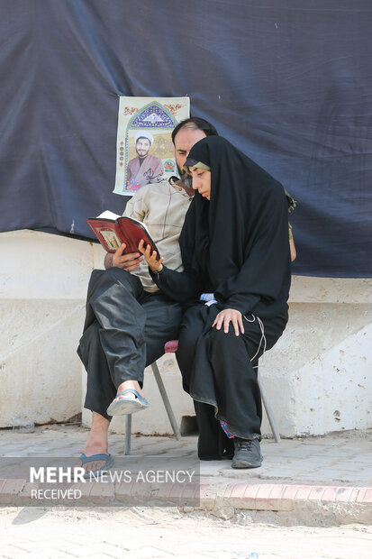 Arbaeen pilgrimage trekking