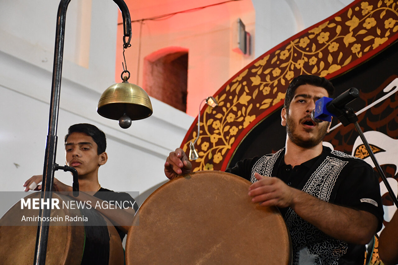 مشق پهلوانی در گود زورخانه / اعتبارات به ورزش زورخانهای نرسید