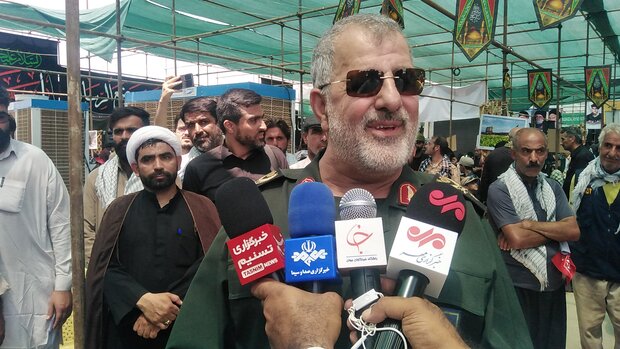 پاکستانی زائرین کے عراق میں داخلے کے حوالے سے بات چیت جاری ہے، سپاہ پاسداران کی بری افواج کے سربراہ 