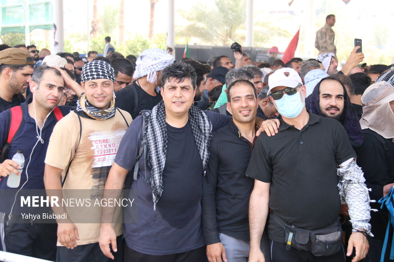 ازدحام در مهران؛ خسروی مملو از زائران/ مخبر و وحیدی در مناطق مرزی