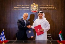 وزیر خارجه امارات هفته آینده به اراضی اشغالی سفر می‌کند