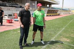 درویش در پاسخ به «مهر»: گل‌محمدی فصل بعد هم سرمربی پرسپولیس است