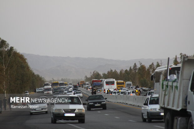 تردد در مسیرهای منتهی به پایانه مرزی تمرچین پیرانشهر روان است