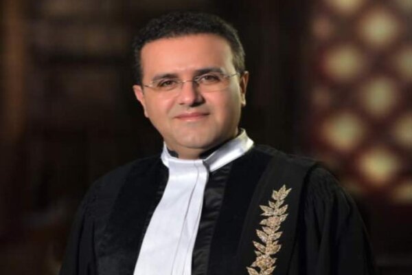 حمایت کانون وکلای کردستان از خانواده بانوی مقتول مریوانی حمایت کانون وکلای کردستان از خانواده بانوی مقتول مریوانی