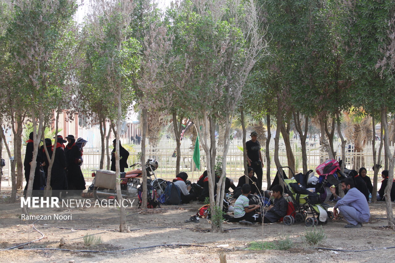 همه آنچه در مهران گذشت و میگذرد/ چرا مرز بسته شد؟