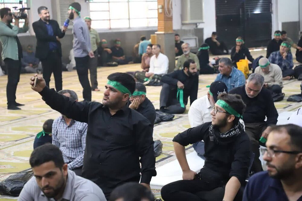 قلب ها به عشق حسین (ع) تپیدن گرفت/ چشم انتظاری برای لحظه حضور