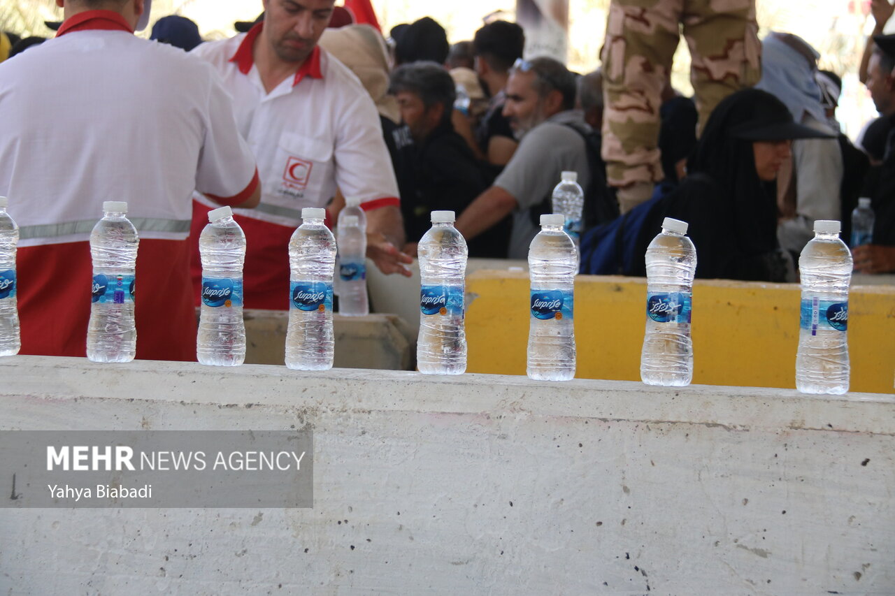 مرزها مسدود؛ ازدحام برقرار/ رئیسجمهور پیگیر وضعیت تردد زائران