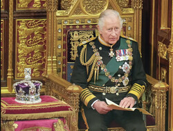 «چارلز سوم» رسما پادشاه انگلیس شد