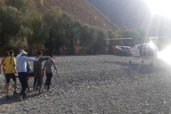 نجات جان یک گردشگر حادثه دیده در ارتفاعات منطقه دریاچه گهر