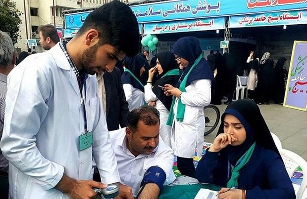 حضور ۳۰۰ نیروی درمانی برای ارائه خدمات به زائران اربعین در مهران
