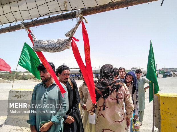 ۱۸ هزار زائر پاکستانی از مرزهای سیستان و بلوچستان وارد ایران شدند