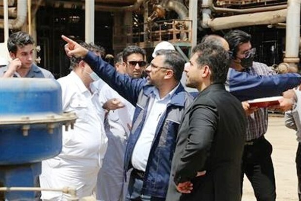 افتتاح ایستگاه افزایش فشار وخطوط انتقال گاز خوراک پتروشیمی آبادان