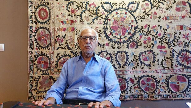  تنها قالی امضادار ایرانی در موزه پتزولی ایتالیاست