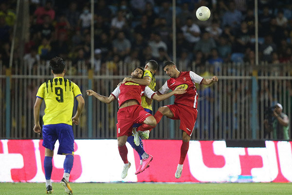 پرسپولیس صفر - تراکتور صفر در پایان نیمه نخست