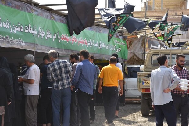 استقبال گسترده اهل سنت کردستان از زائران اربعین حسینی 