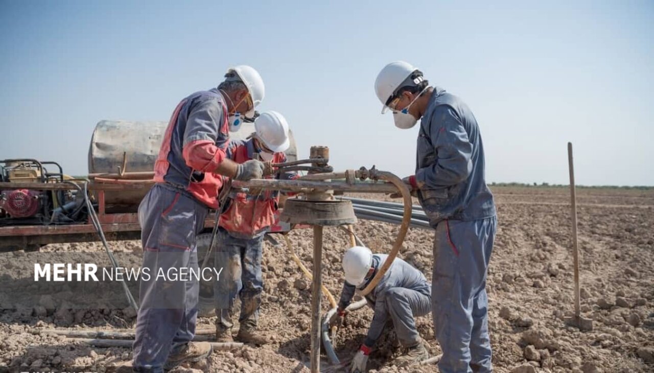 نتایج مبهم چاه اکتشافی گلستان/تکاپو در تاقدیسهای گازی ادامه دارد