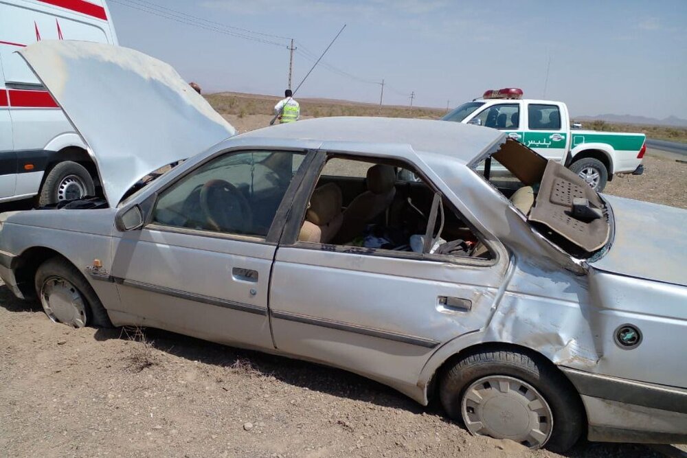 برخورد پژوپارس و پراید در محور خرمشهر- اهواز / ۶ نفر مصدوم شدند