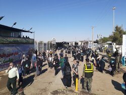 موج بازگشت زوار اربعین از مرز مهران