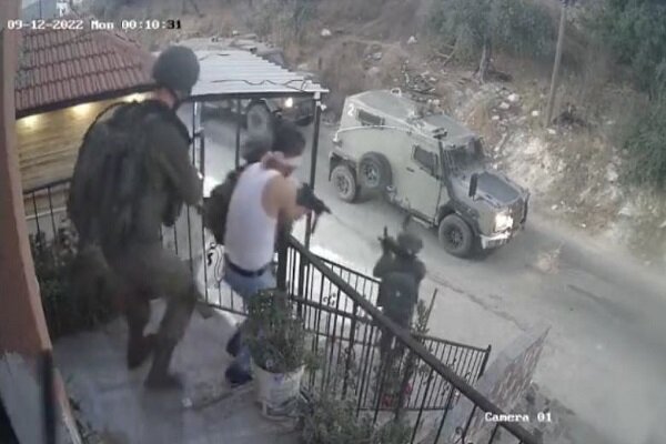 اندلاع مواجهات مسلحه بين فلسطينيين وقوات الاحتلال في الضفة
