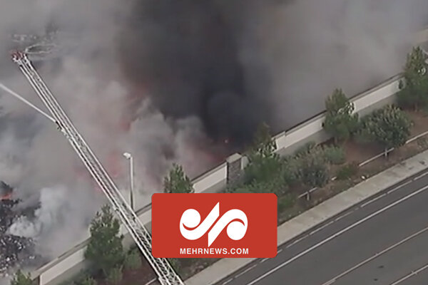 VIDEO: Fire erupts in warehouse near Los Angeles